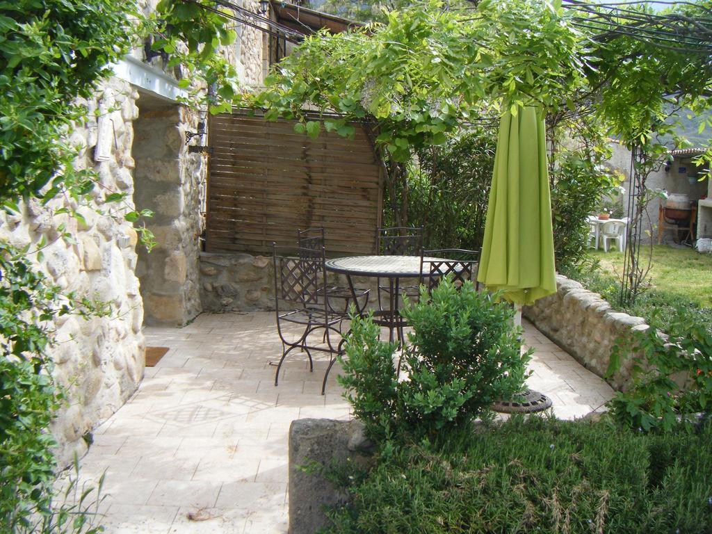 La Nichoule Villa Rosières Szoba fotó